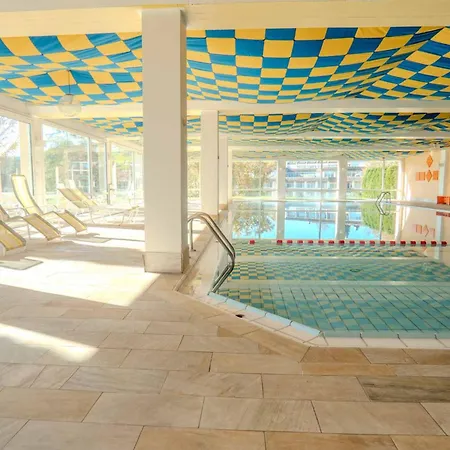 Bergwolke Mit Pool, Sauna & Bergblick شقة *