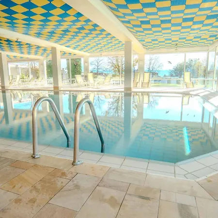 Bergwolke Mit Pool, Sauna & Bergblick Διαμέρισμα *